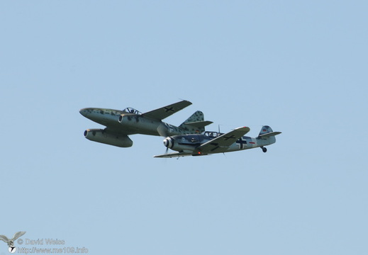 Bf 109 G-4 und Me 262