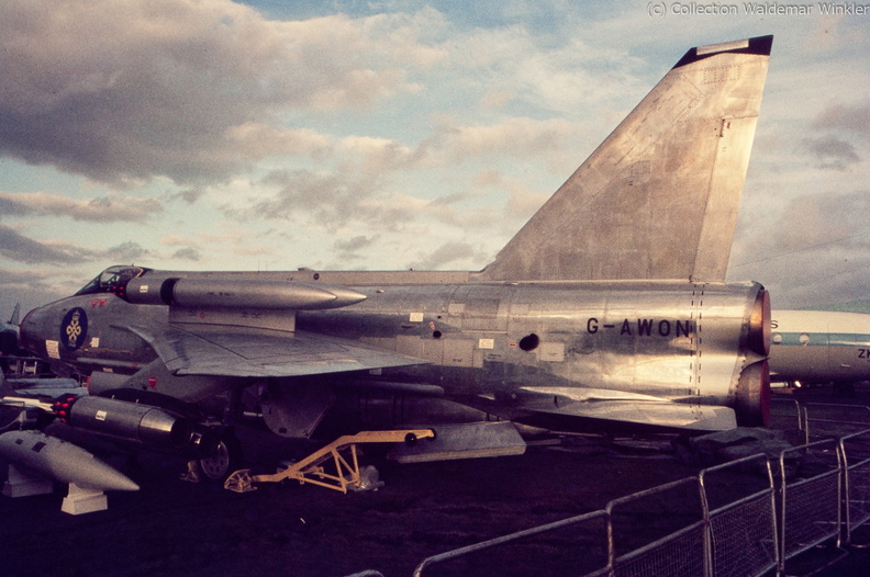 E.E._Lightning_DSC_2940.jpg