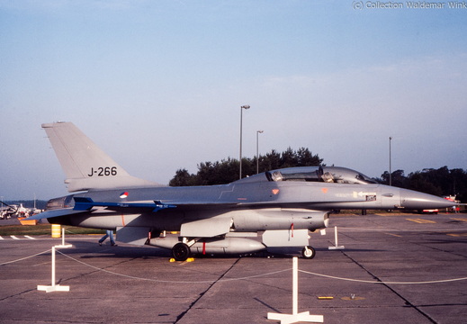 F-16B Fighting Falcon