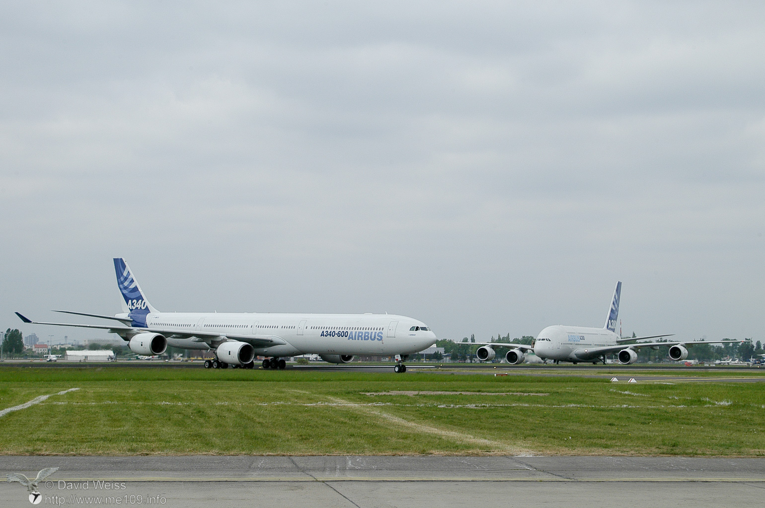 Airbus_A340_und_A380_DSC_3056.jpg