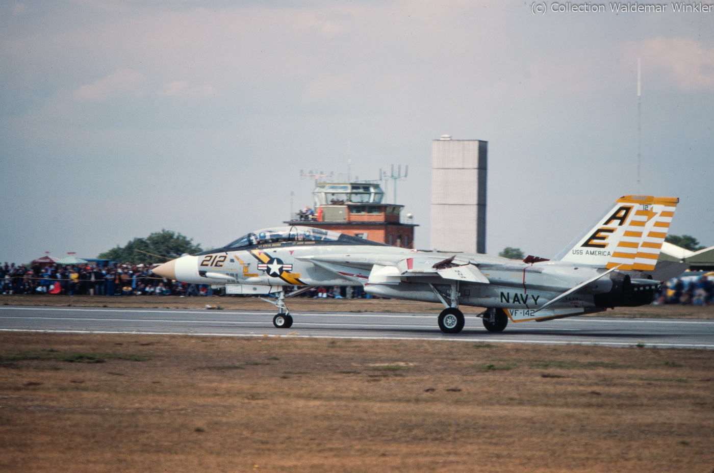 F-14A_Tomcat_DSC_3162.jpg