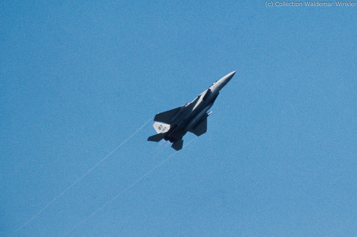 F-15A_Strike_Eagle_DSC_4123.jpg