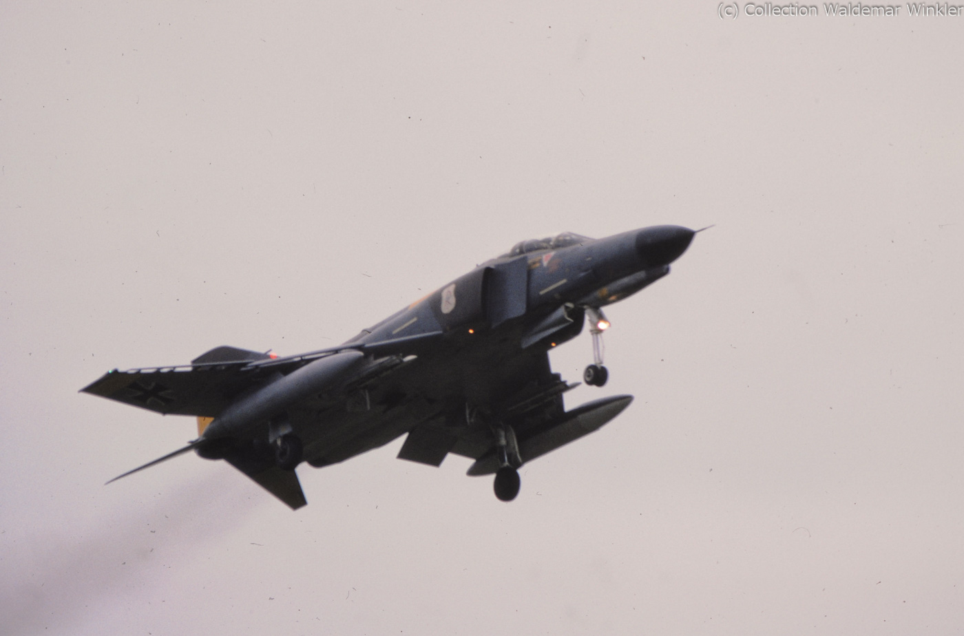 F-4_Phantom_II_DSC_0975.jpg