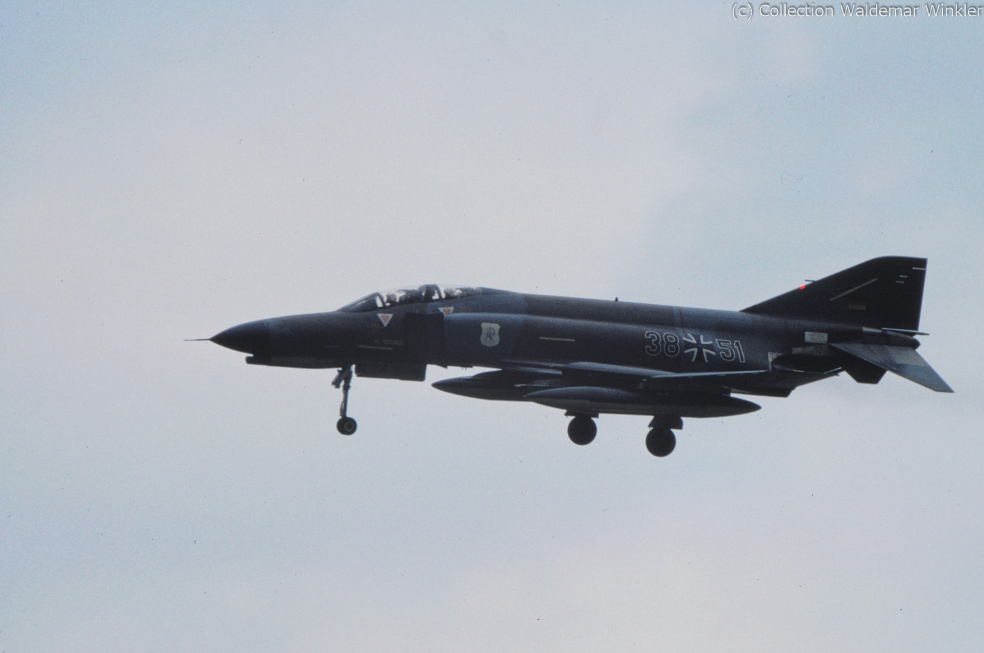 F-4_Phantom_II_DSC_1132.jpg