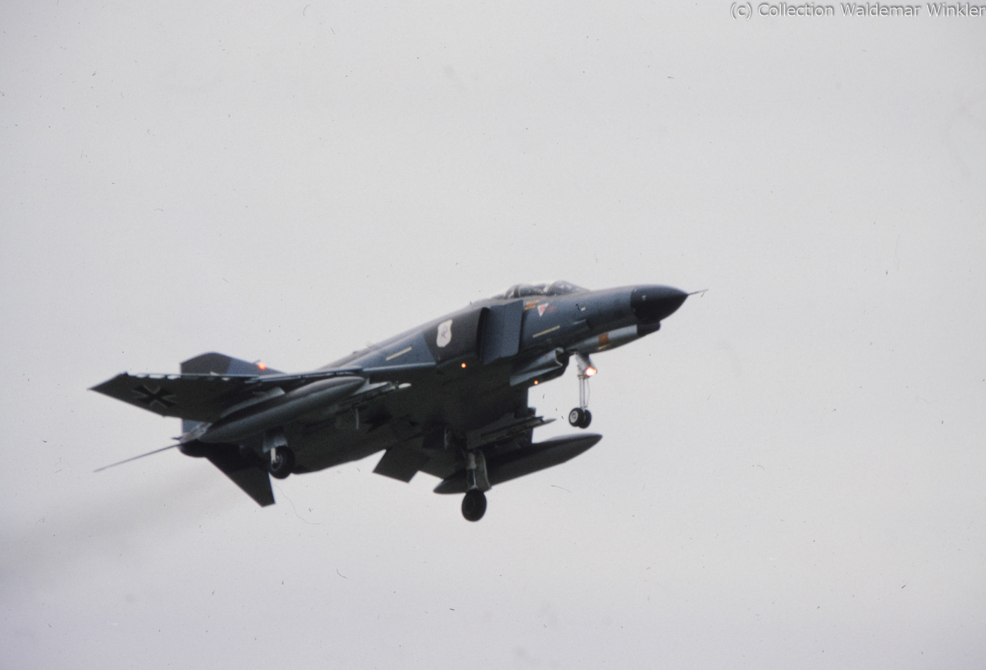 F-4_Phantom_II_DSC_1360.jpg