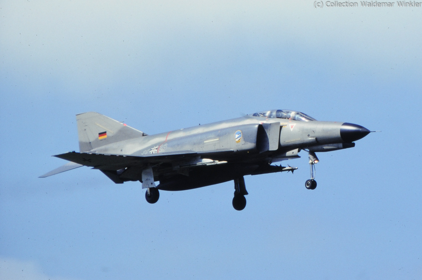 F-4_Phantom_II_DSC_1366.jpg
