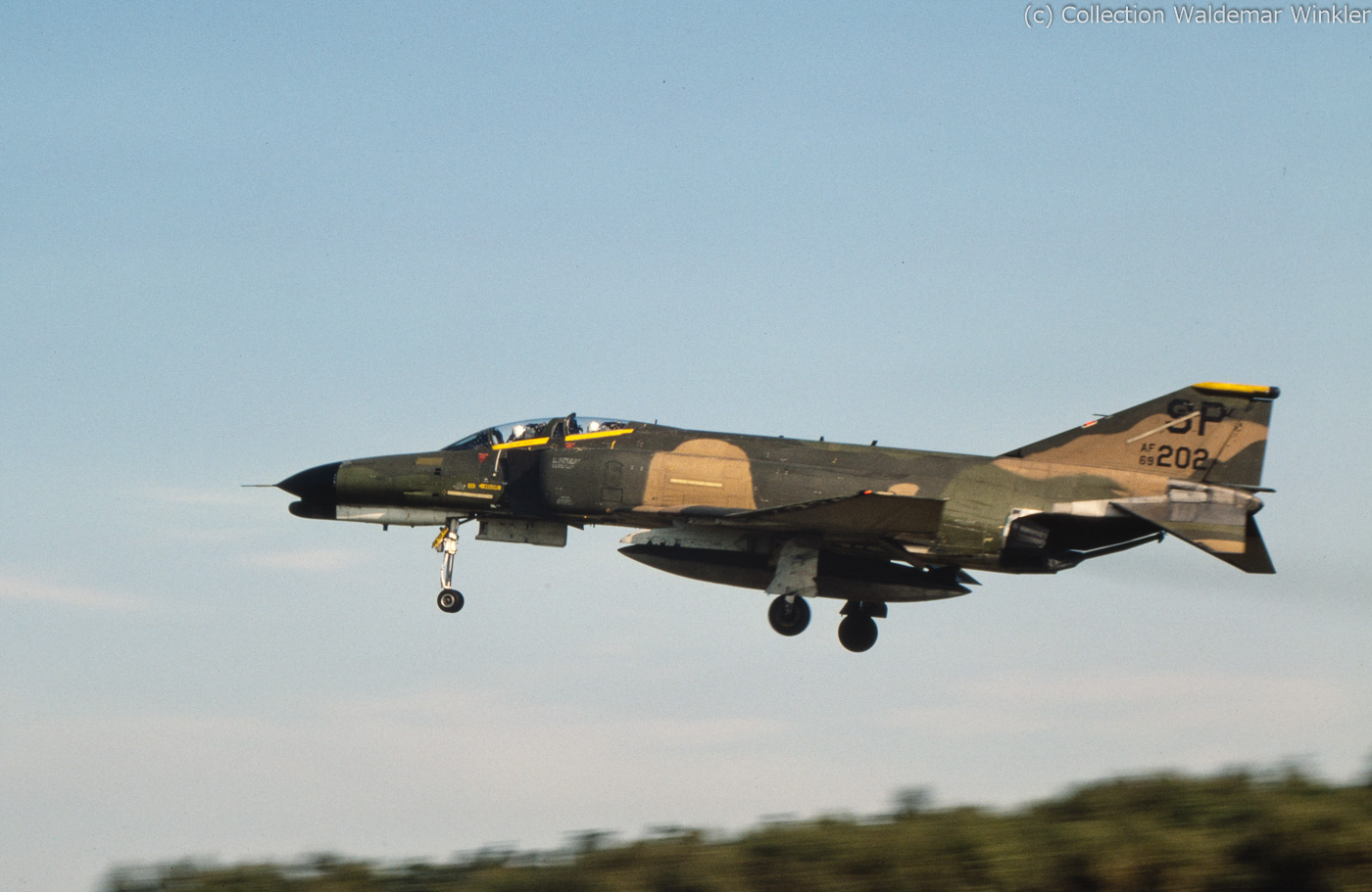 F-4_Phantom_II_DSC_3116.jpg