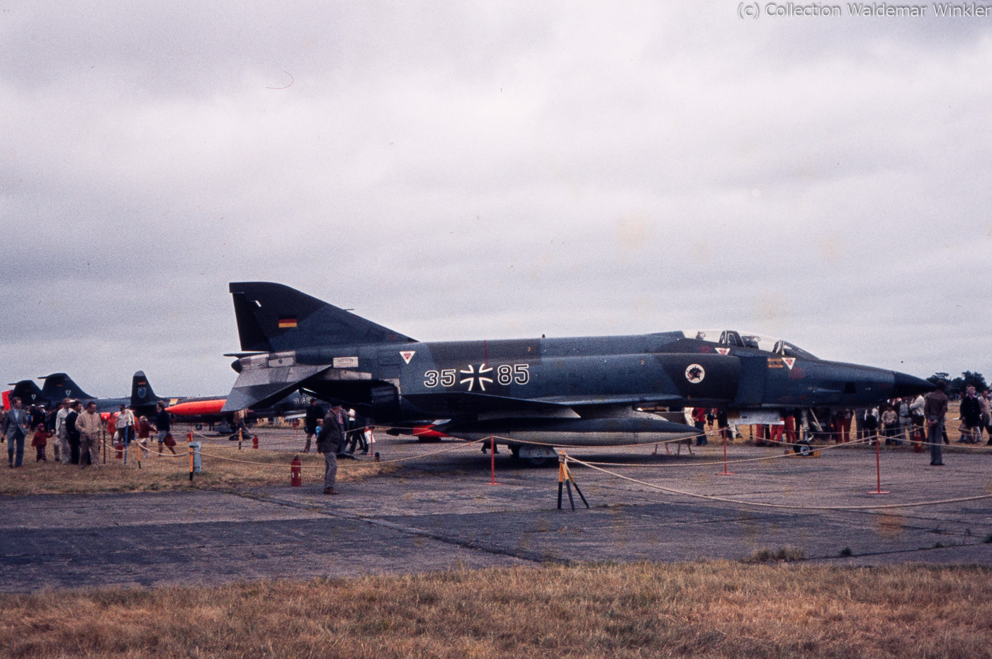 RF-4E_Phantom_II_DSC_5269.jpg
