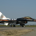 F-16_Fighting_Falcon_DSC_0099.jpg
