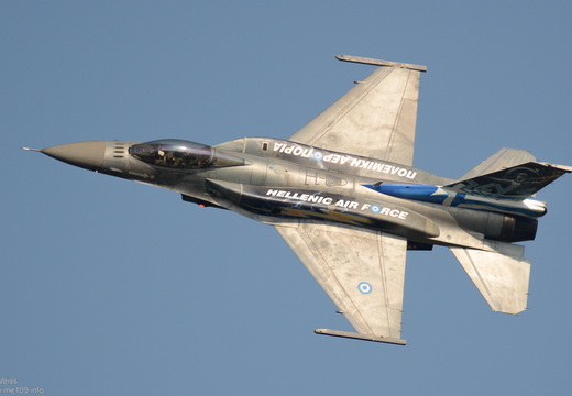 F-16 Fighting Falcon
