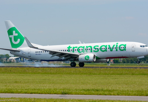 Boeing 737