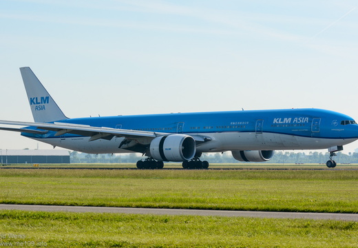 Boeing 777