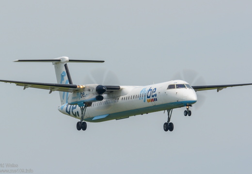 Dash 8