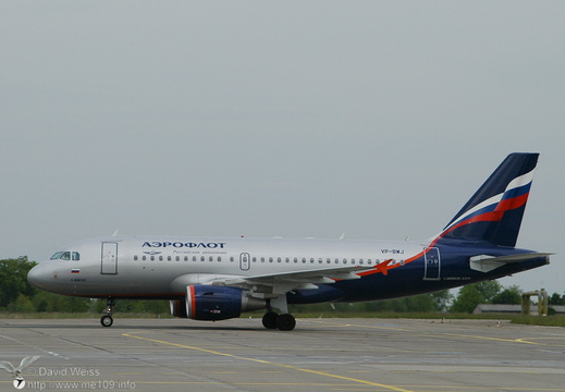 A319