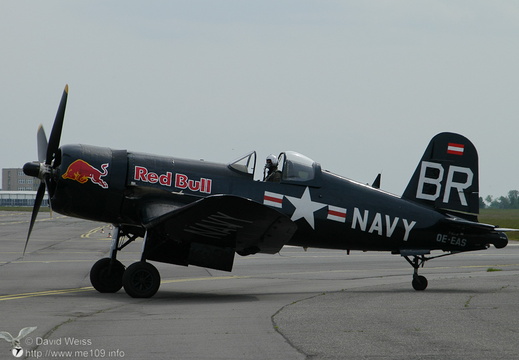 F4U Corsair