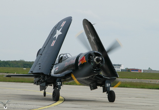 F4U Corsair