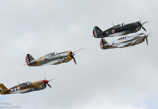 Curtiss P-40 und Hawk 75