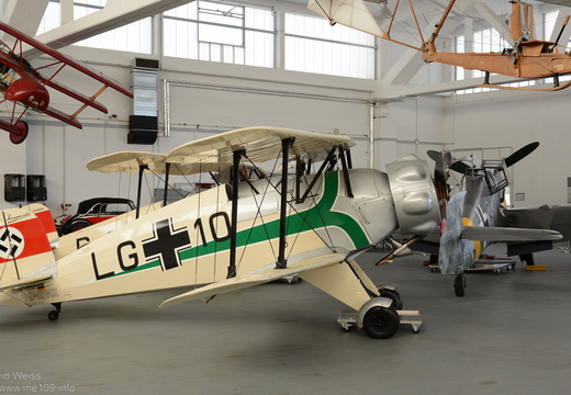 Bücker Jungmeister