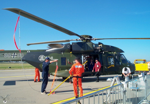 NH90
