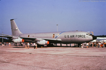 B-135 Stratolifter