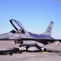 F-16A_Fighting_Falcon_DSC_2909.jpg