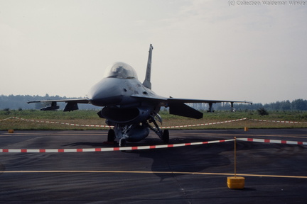 F-16B Fighting Falcon
