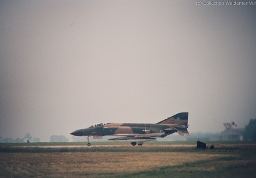 RF-4C
