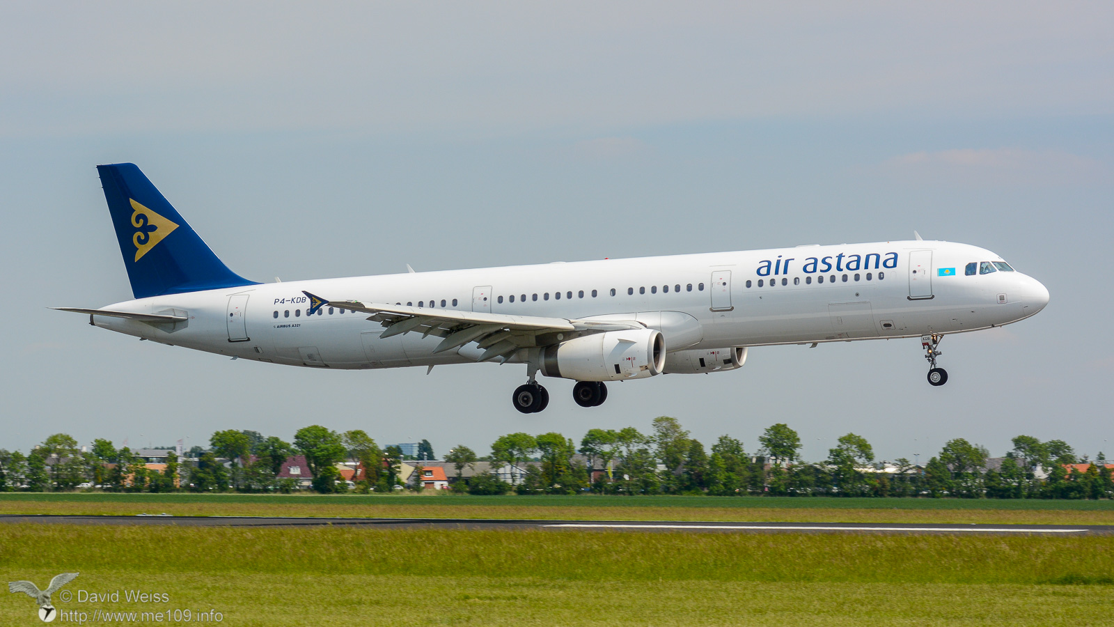 Airbus_A321_DSC_1823.jpg