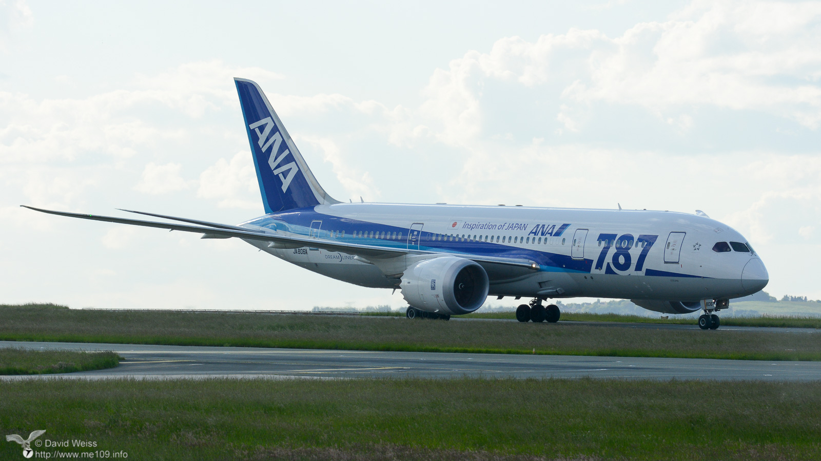 Boeing_787_DSC_2106.jpg
