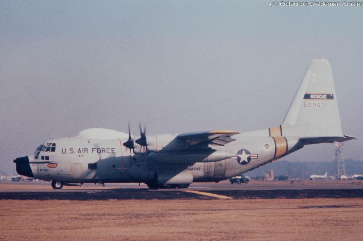 C-130_Hercules_DSC_3059.jpg