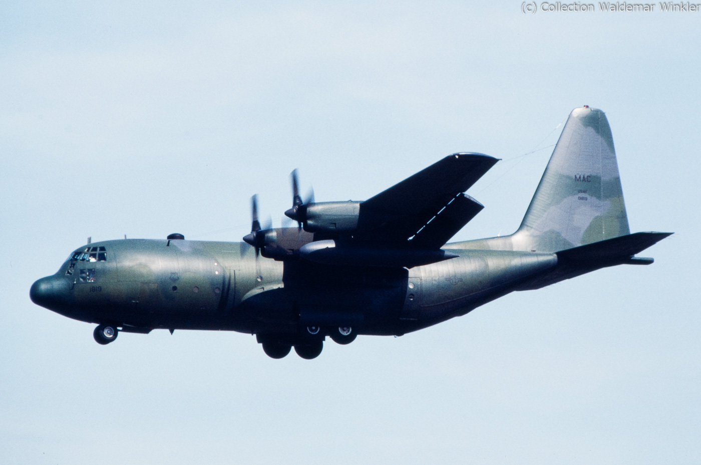 C-130_Hercules_DSC_3197.jpg