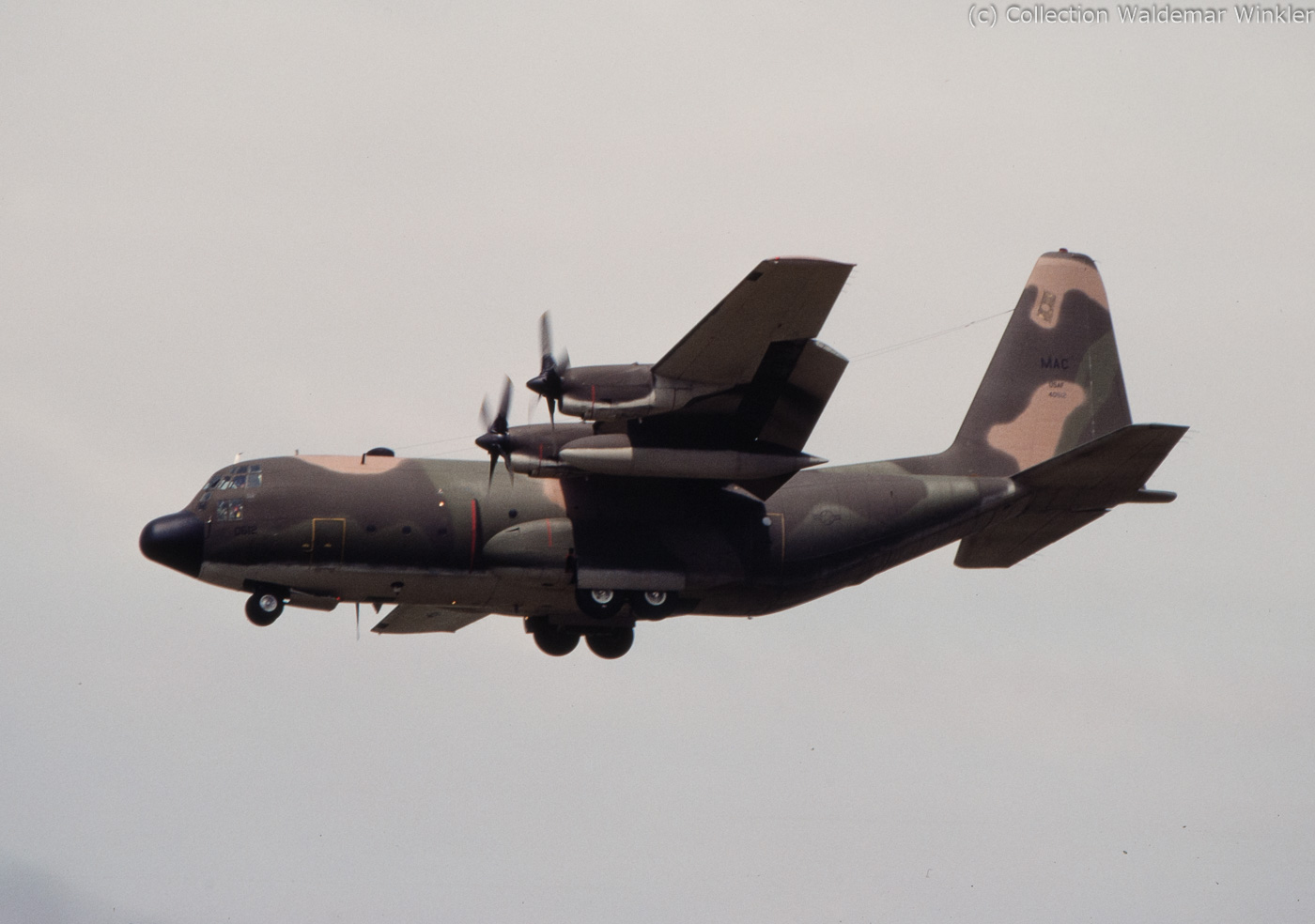 C-130_Hercules_DSC_3414.jpg