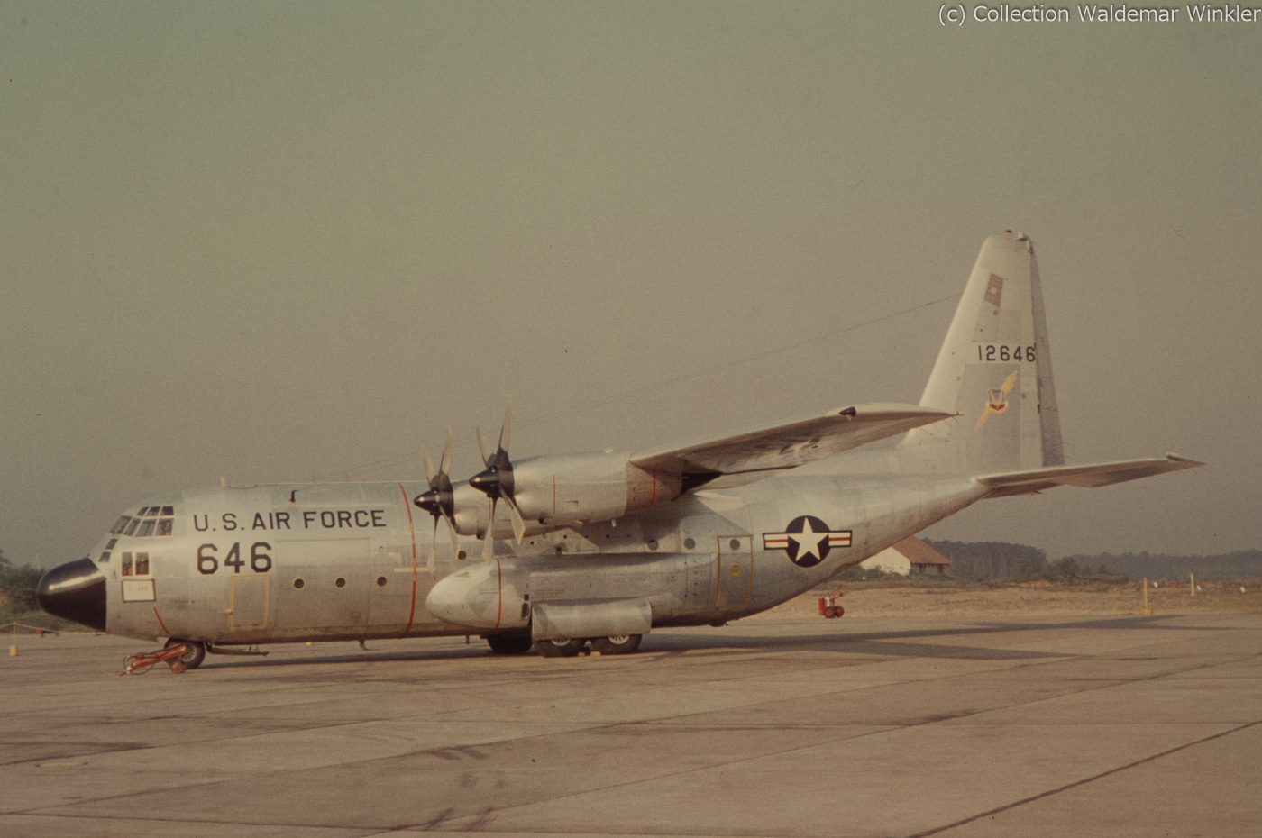 C-130_Hercules_DSC_4726.jpg