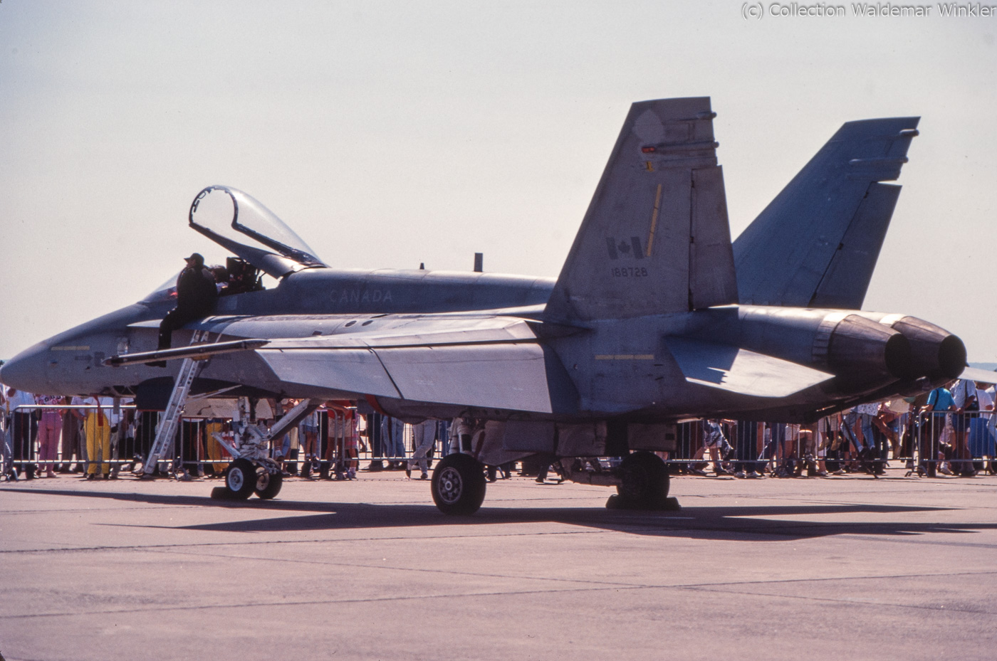 CF-18A_Hornet_DSC_3207.jpg
