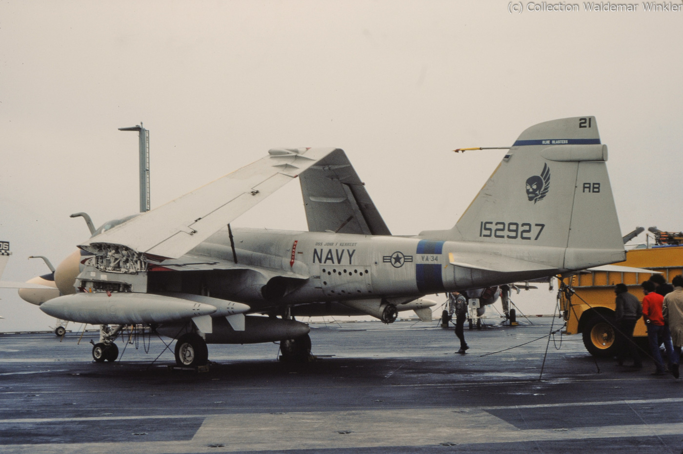 EA-6B_Prowler_DSC_2964.jpg