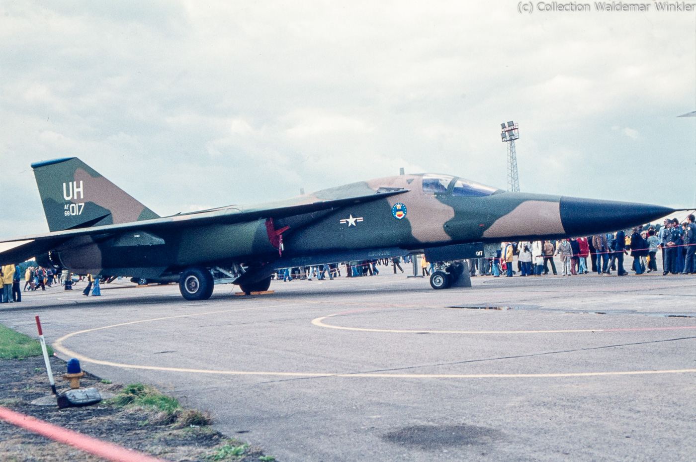 F-111_Aardvark_DSC_2667.jpg