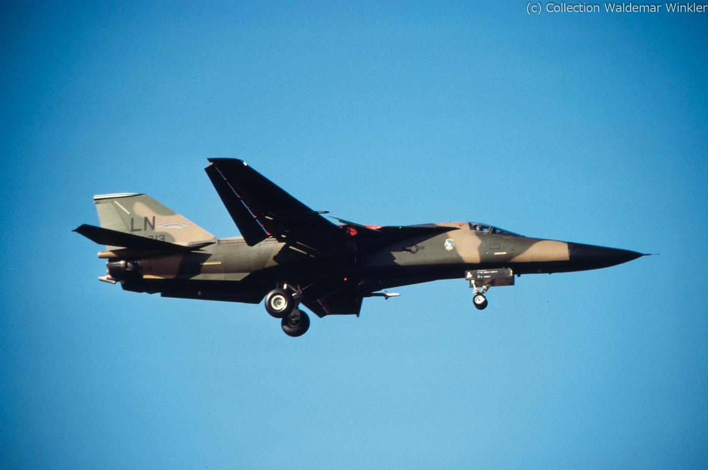 F-111_Aardvark_DSC_3073.jpg