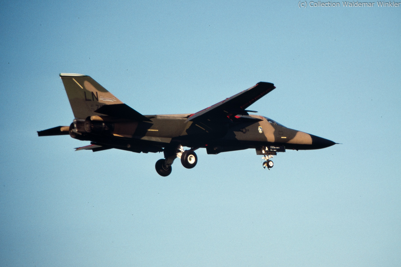 F-111_Aardvark_DSC_3173.jpg