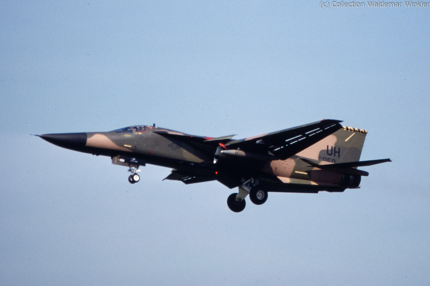 F-111_Aardvark_DSC_3216.jpg