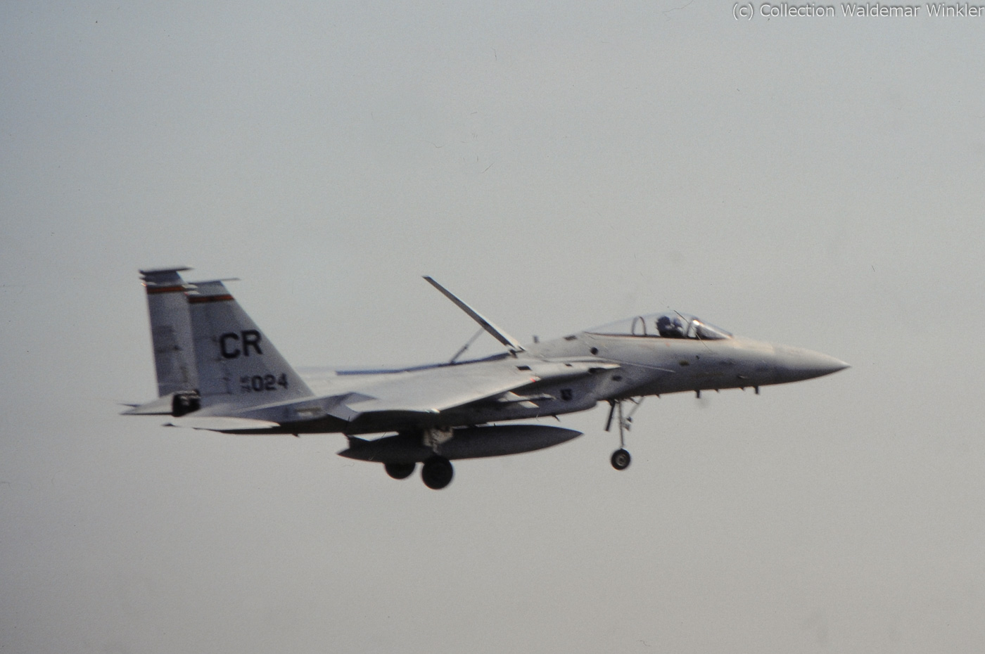 F-15A_Strike_Eagle_DSC_2881.jpg
