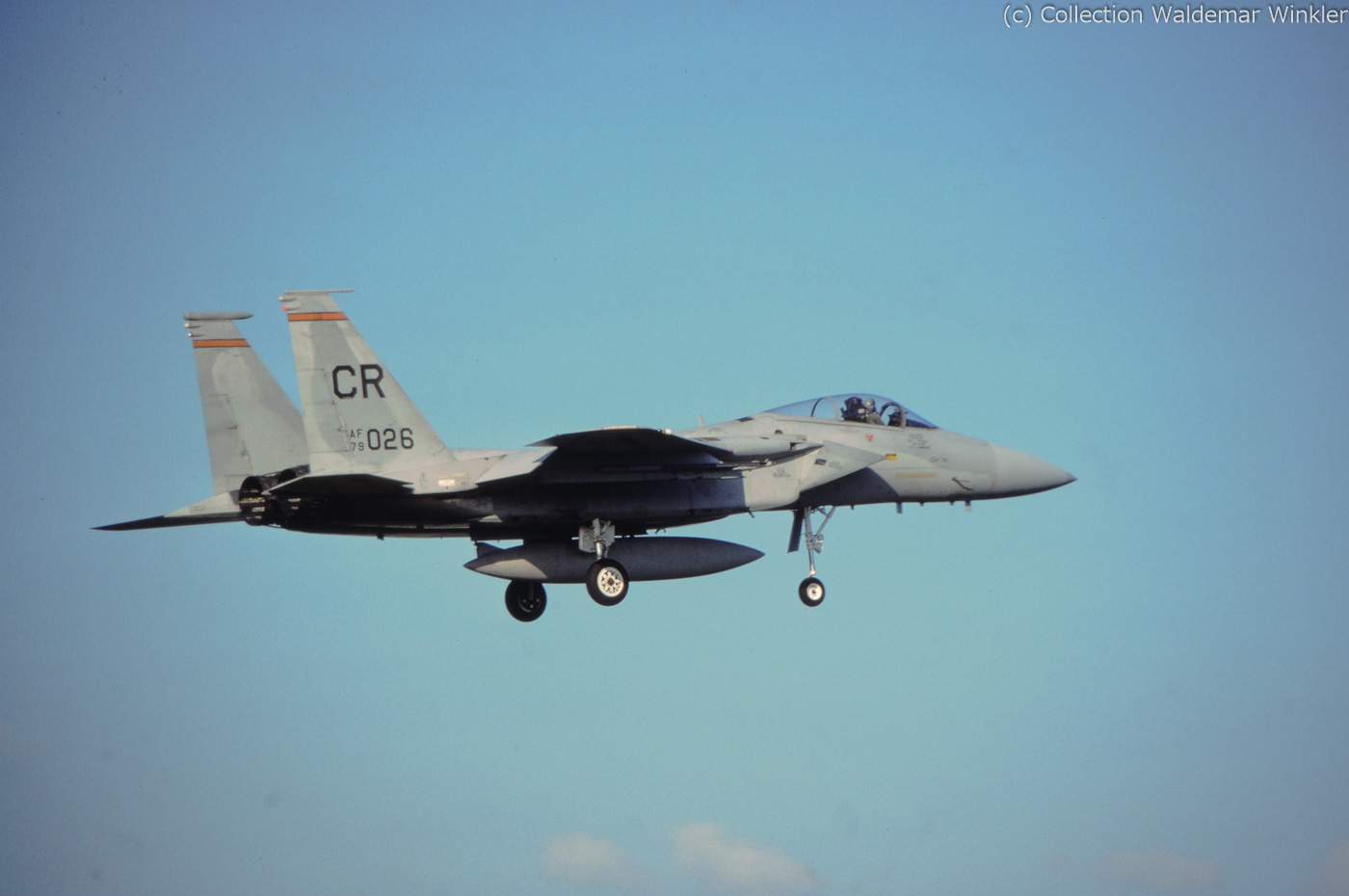 F-15A_Strike_Eagle_DSC_2952.jpg