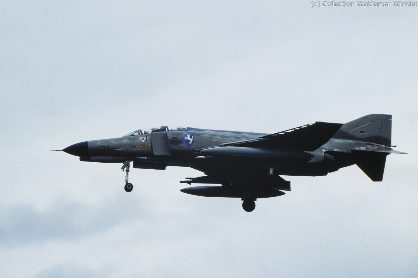 F-4_Phantom_II_DSC_0988.jpg