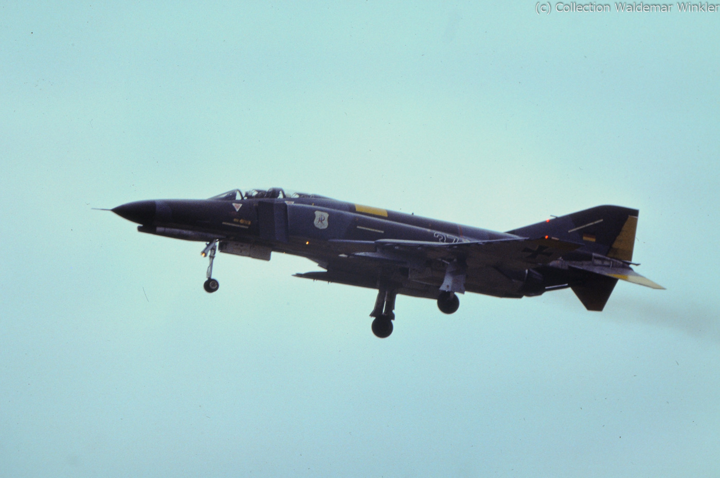 F-4_Phantom_II_DSC_1178.jpg