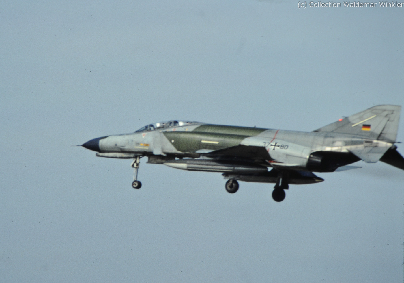 F-4_Phantom_II_DSC_1231.jpg