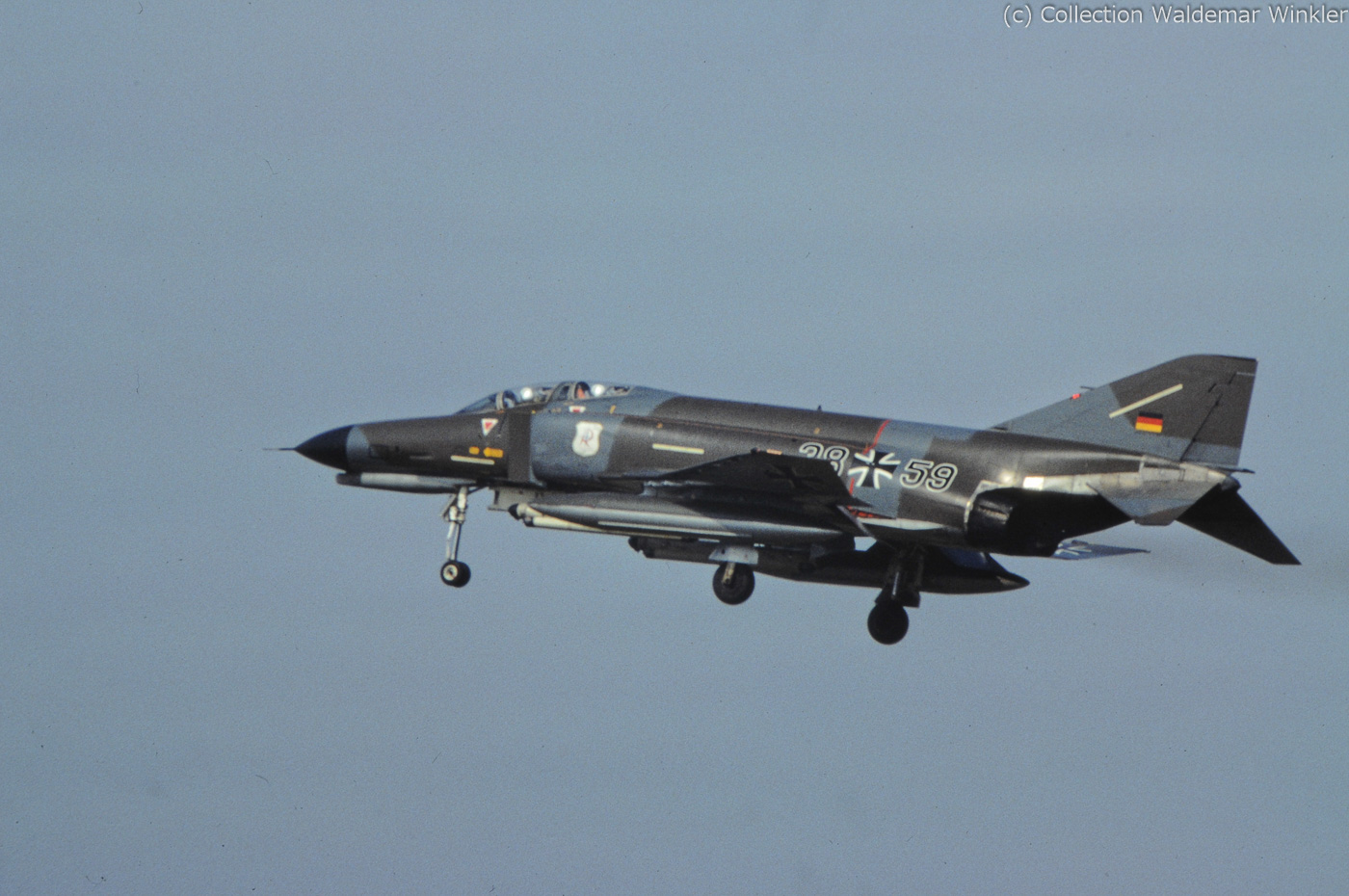 F-4_Phantom_II_DSC_1267.jpg