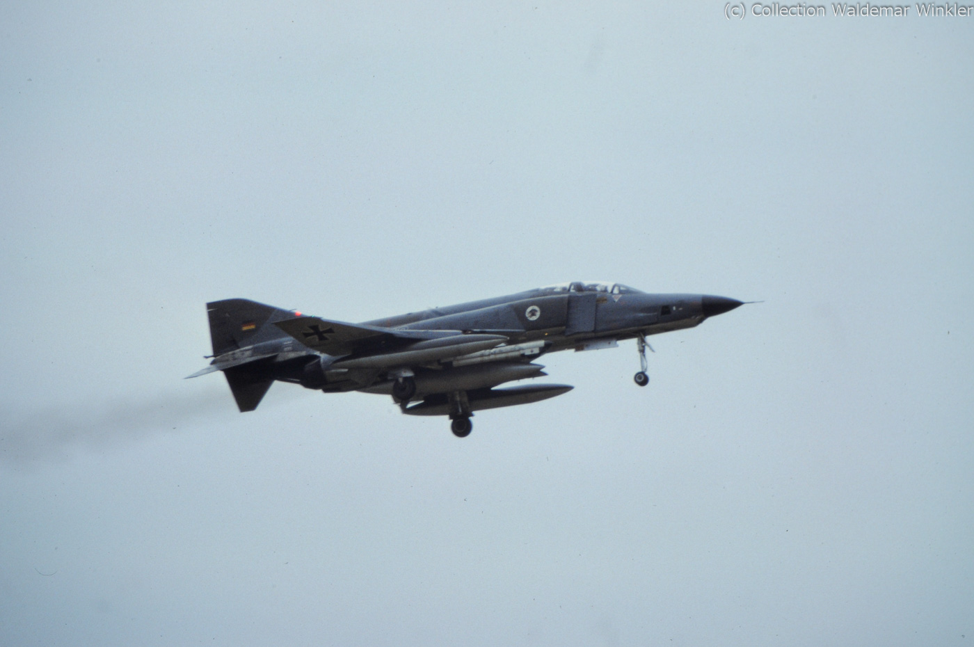 F-4_Phantom_II_DSC_1273.jpg