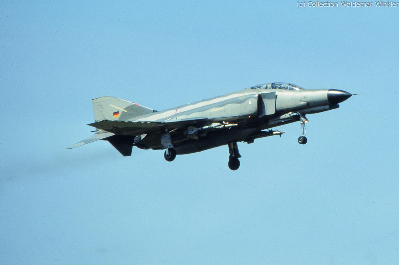 F-4_Phantom_II_DSC_1348.jpg