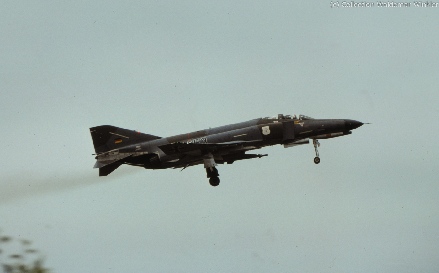 F-4_Phantom_II_DSC_1423.jpg