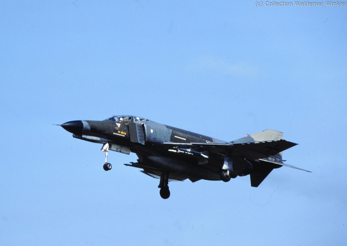 F-4_Phantom_II_DSC_1432.jpg