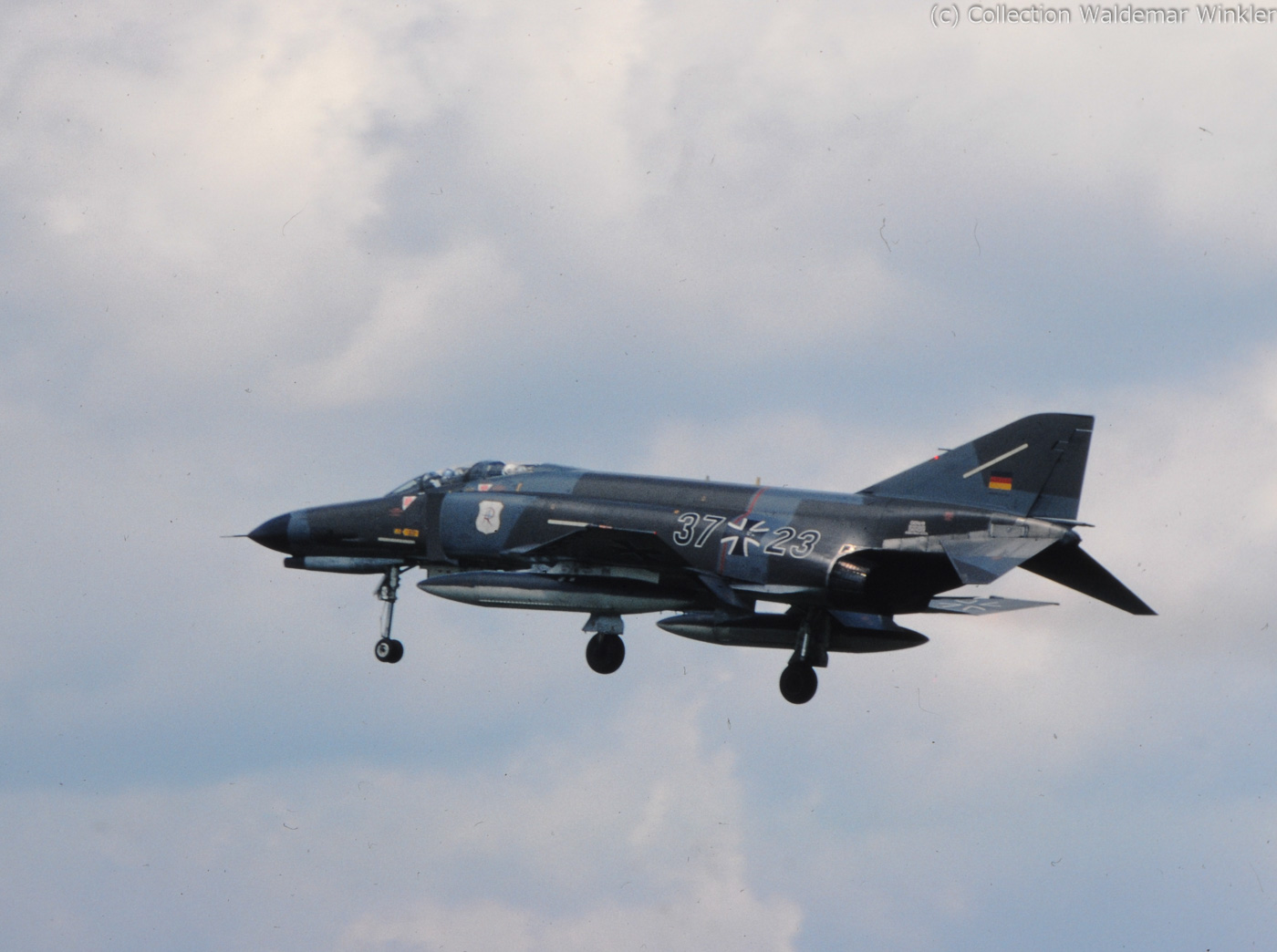 F-4_Phantom_II_DSC_1558.jpg